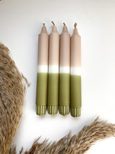 Lade das Bild in den Galerie-Viewer, 4 Dip Dye Stabkerzen *Olive &amp; Linen*
